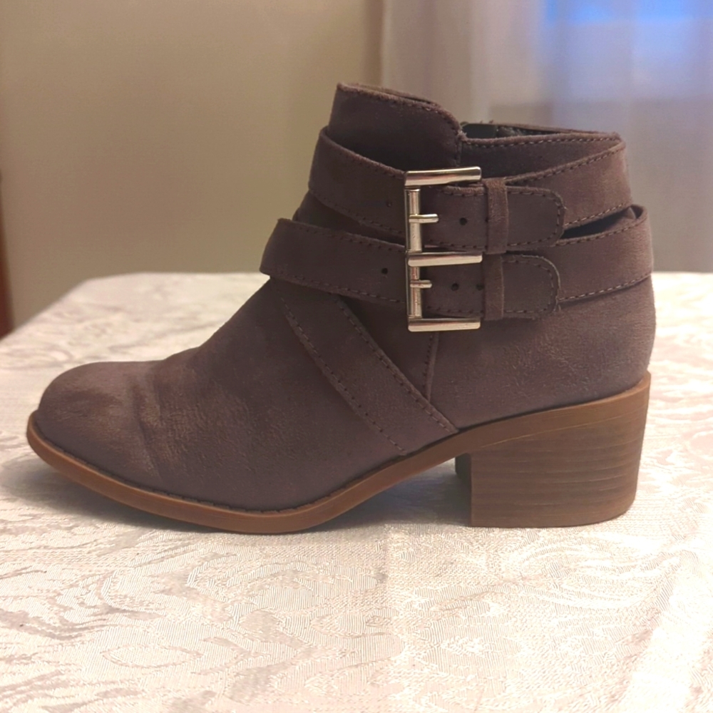 Girls Gray Booties